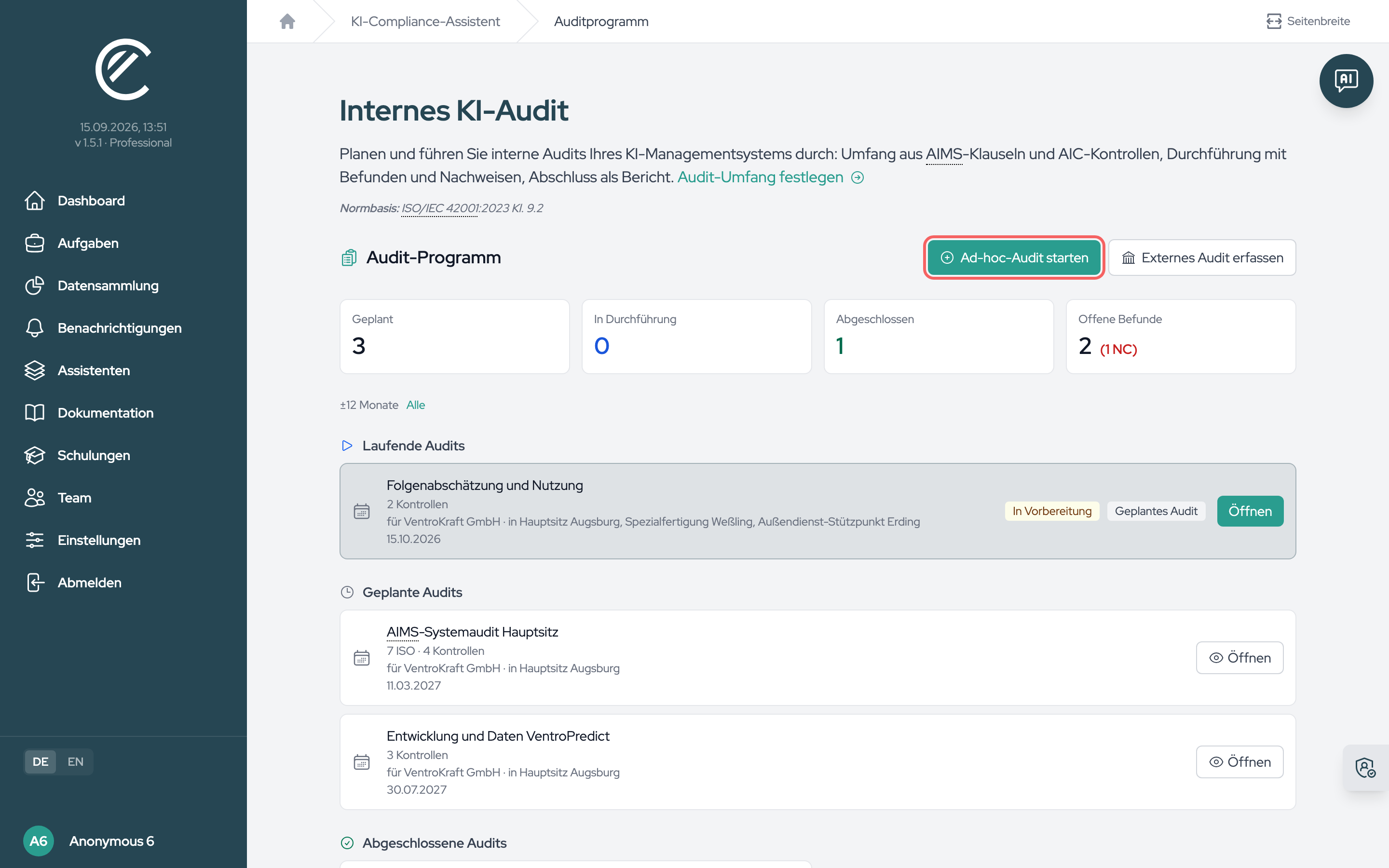 Die Audit-Seite mit Kennzahlen, den geplanten Terminen aus dem Programm und den beiden Wegen zu einer neuen Sitzung: „Ad-hoc-Audit starten“ und „Externes Audit erfassen“.