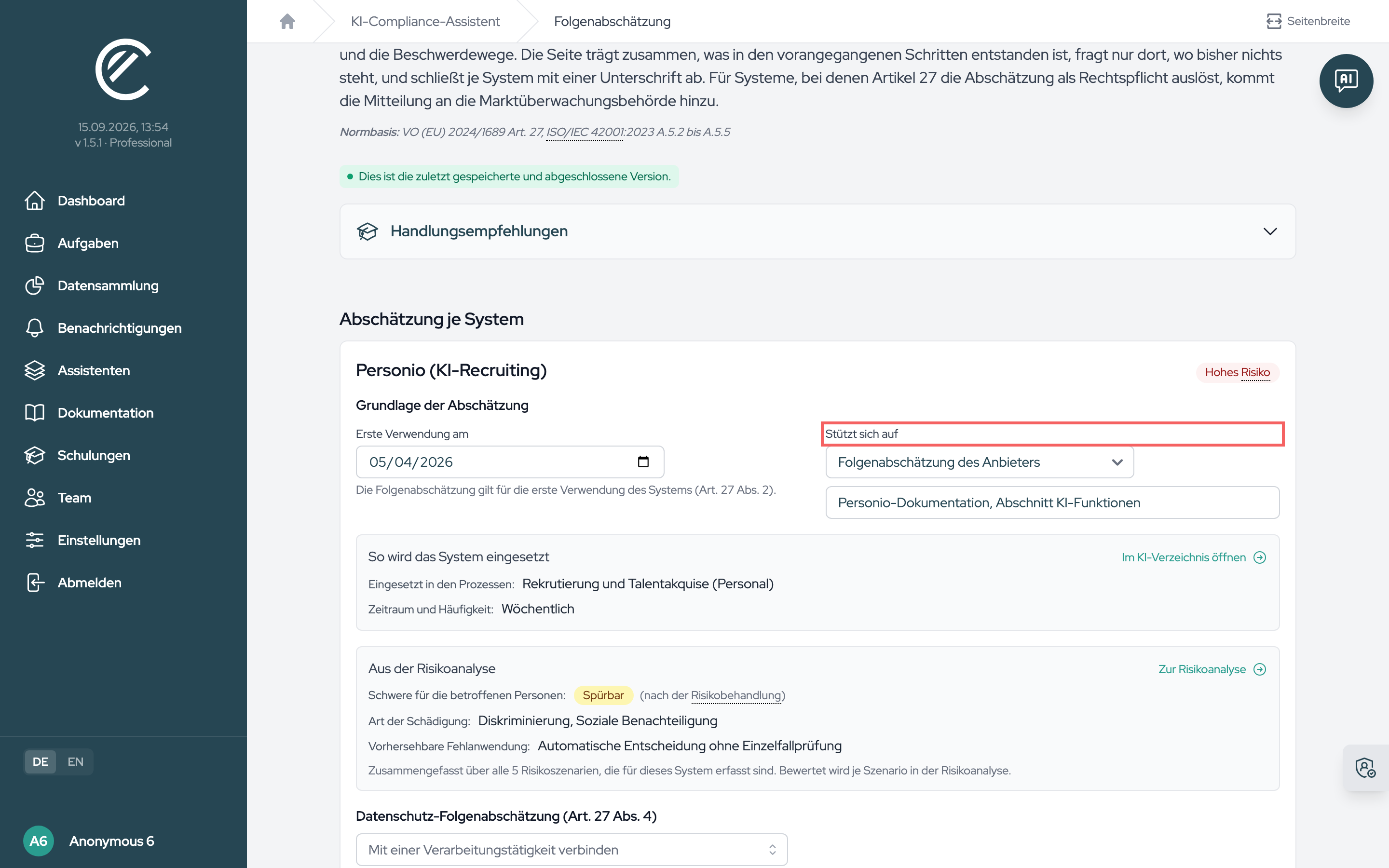 Der Kopf einer Systemkarte: Die Abzeichen „Hohes Risiko“ und „Eigene Anbieterrolle“ erklären, warum das System eine Karte hat. Darunter der Block „Grundlage der Abschätzung“ mit „Erste Verwendung am“ und „Stützt sich auf“.