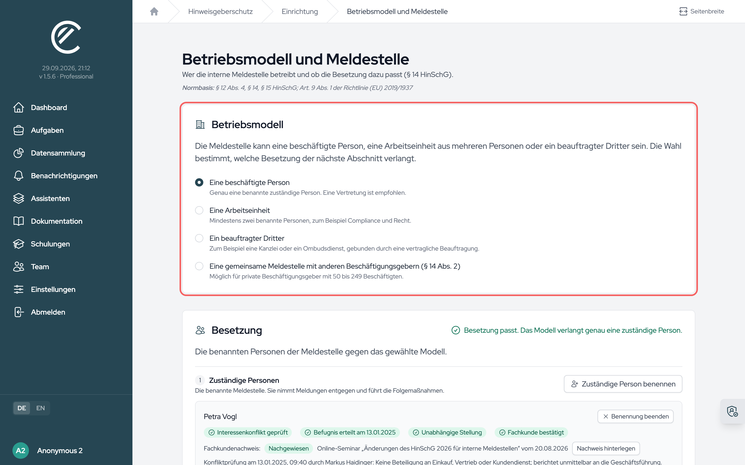 Die vier Betriebsmodelle mit ihrer Hinweiszeile. Die Wahl bestimmt, welche Besetzung die Karte darunter verlangt.